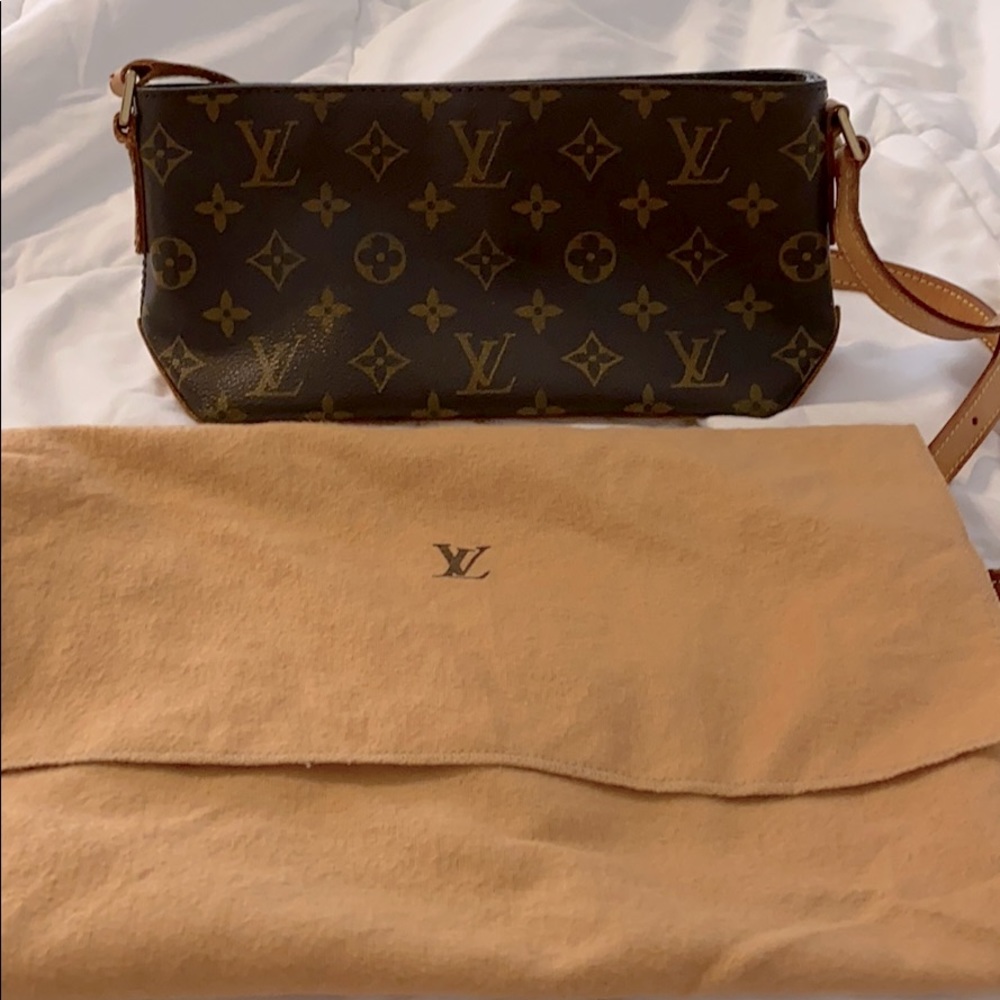 Louis Vuitton crossbody